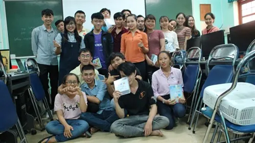 Phu yen Uni Job fair training